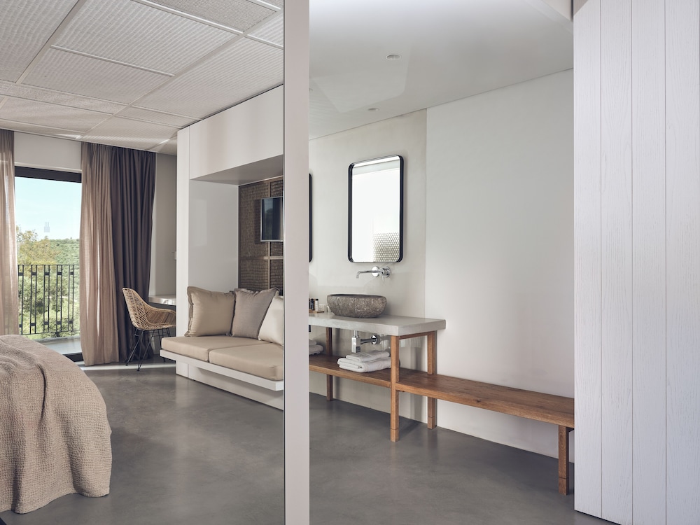 Zante Maris Suites - Adults Only — Hotel rooms in Tsilivi, Ionian Islands
