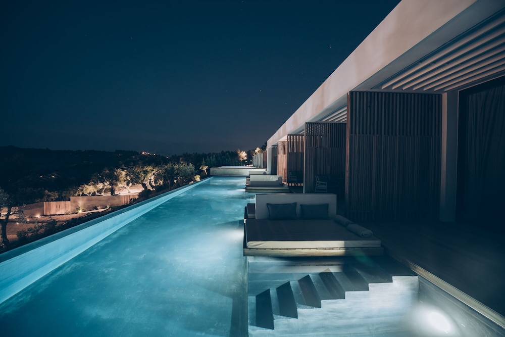 Zante Maris Suites - Adults Only — Swimming pool in Tsilivi, Ionian Islands