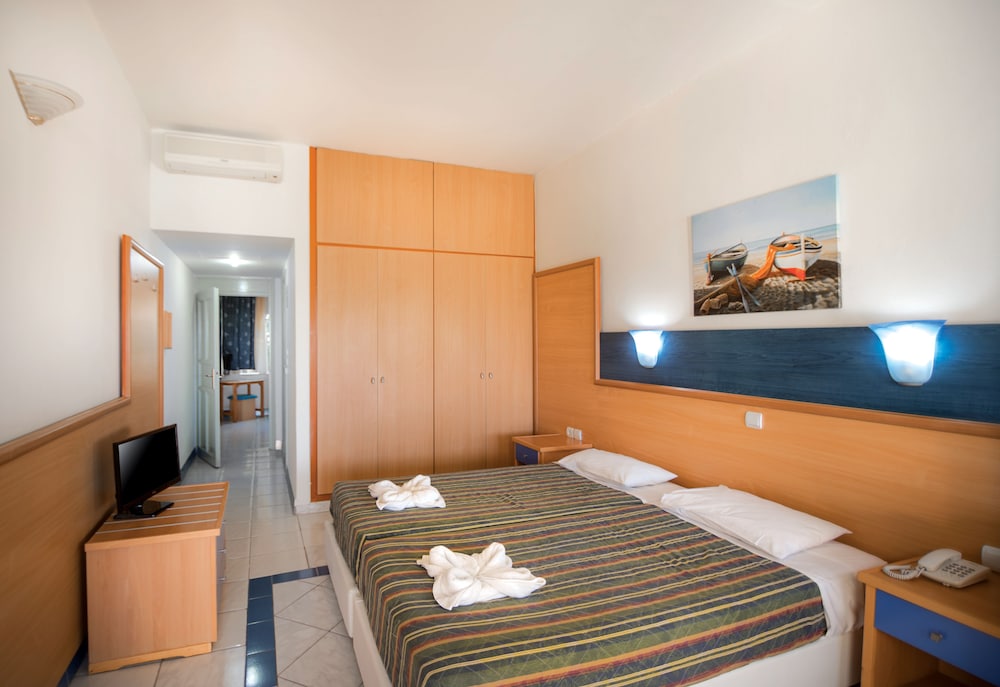 Eurovillage Achilleas Hotel — Hotel rooms in Mastichari, South Aegean