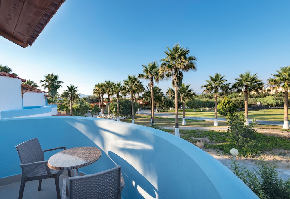 Eurovillage Achilleas Hotel — Hotel rooms in Mastichari, South Aegean