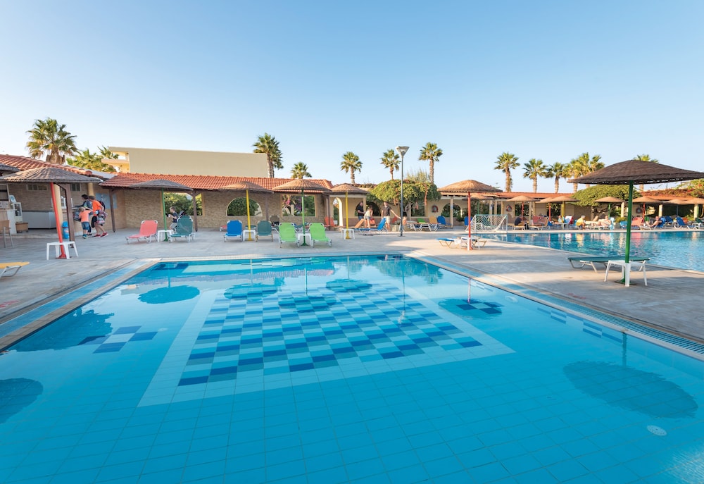 Eurovillage Achilleas Hotel — Swimming pool in Mastichari, South Aegean