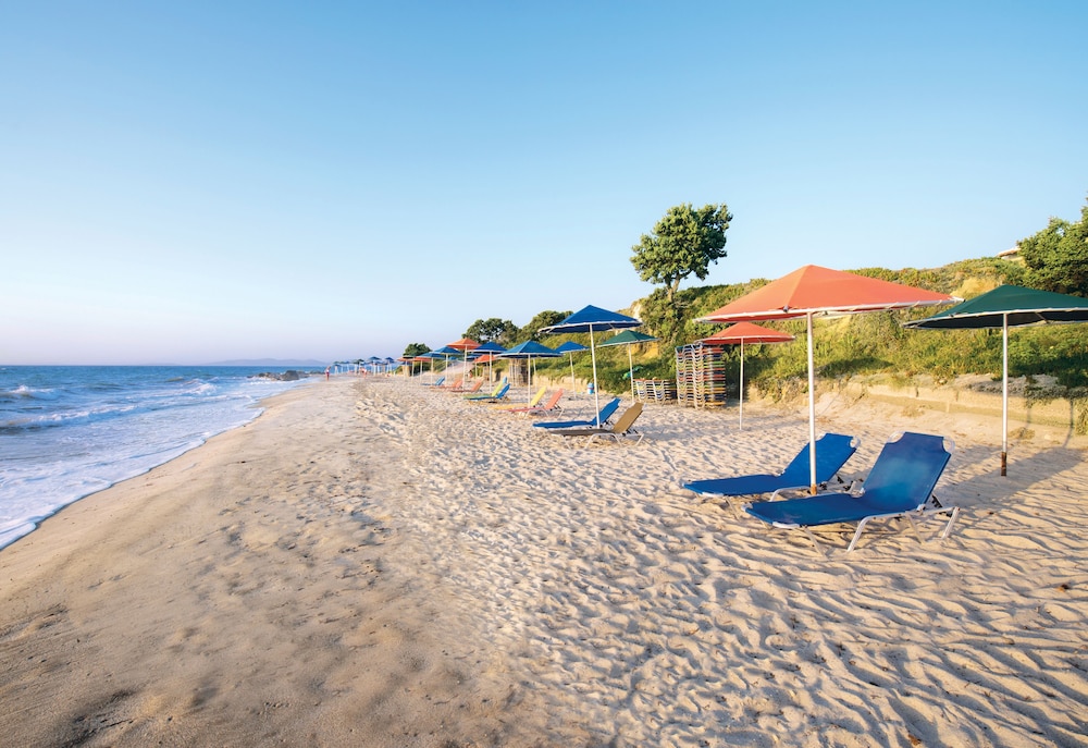 Eurovillage Achilleas Hotel — Beach in Mastichari, South Aegean