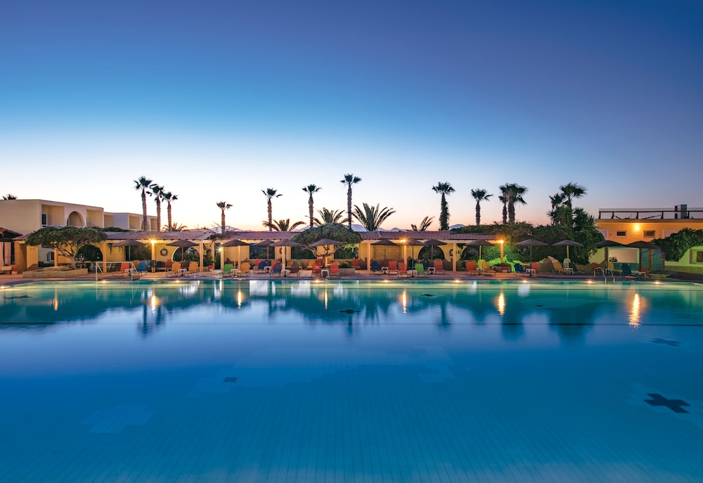 Eurovillage Achilleas Hotel — Swimming pool in Mastichari, South Aegean