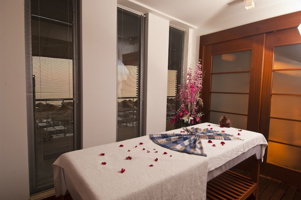 Yalihan Una — Spa in Avsallar