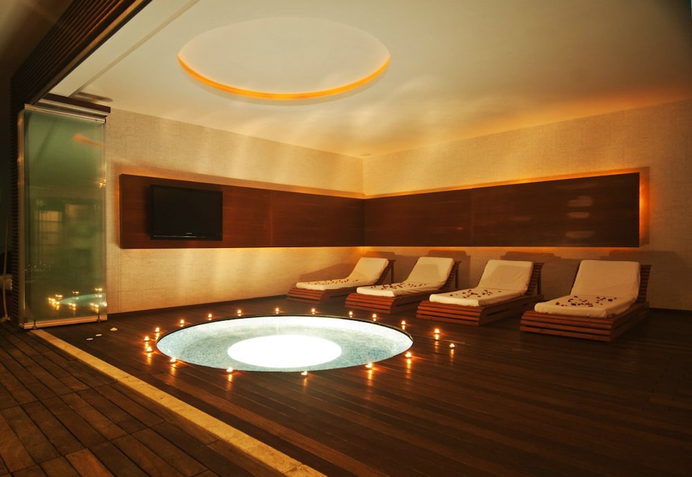 Yalihan Una — Spa in Avsallar