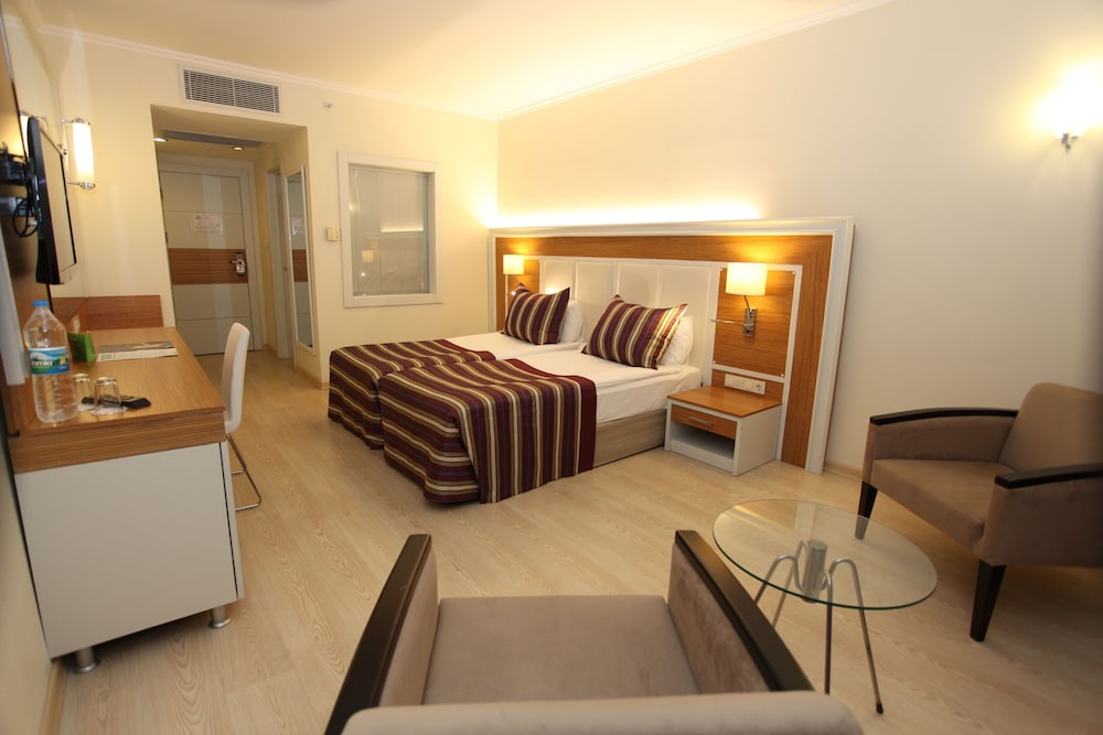 AQI Pegasos Royal - All inclusive — Hotel rooms in Avsallar
