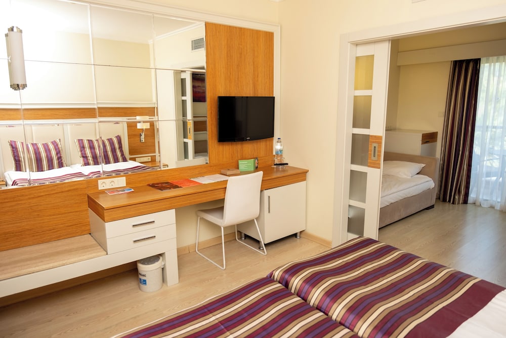 AQI Pegasos Royal - All inclusive — Hotel rooms in Avsallar
