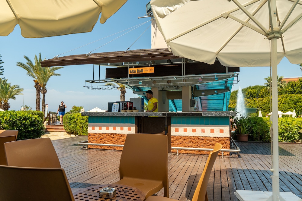 AQI Pegasos Royal - All inclusive — Restaurant & bars in Avsallar