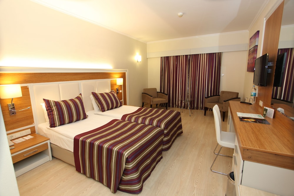 AQI Pegasos Royal - All inclusive — Hotel rooms in Avsallar