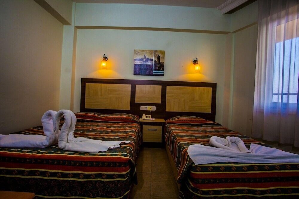 Kleopatra Beach Hotel - All Inclusive — Hotel rooms in Alanya