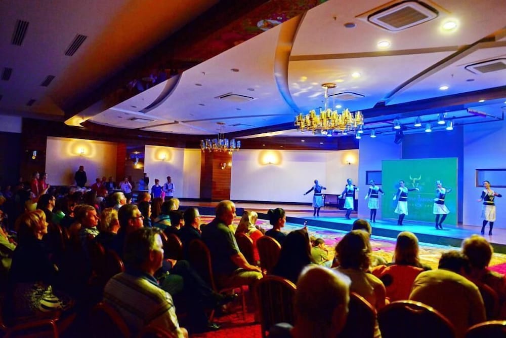 Vikingen Infinity Resort & Spa - All Inclusive — On-site activities in Alanya