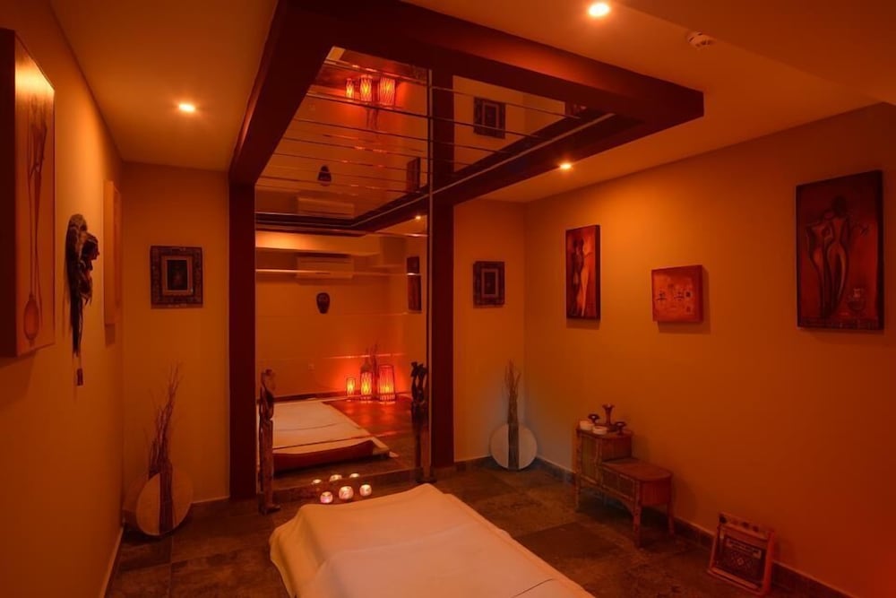 Vikingen Infinity Resort & Spa - All Inclusive — Facilities in Alanya