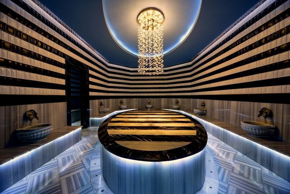 Vikingen Infinity Resort & Spa - All Inclusive — Facilities in Alanya