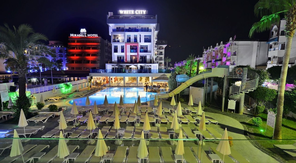 White City Beach - Adults Only — Hotel building in Alanya