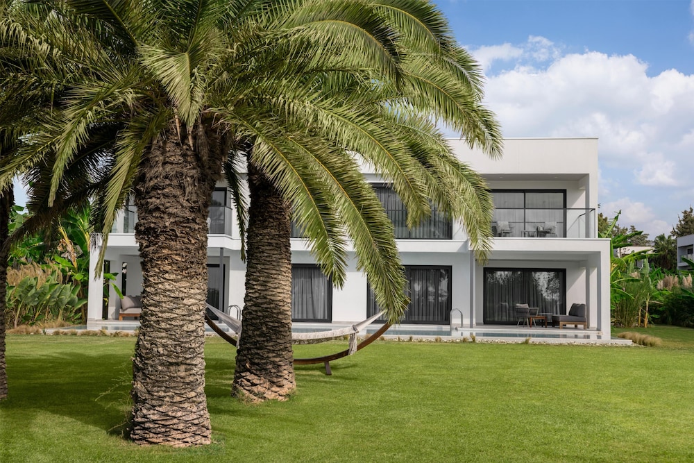 Paloma Finesse All Inclusive — Hotel building in Side