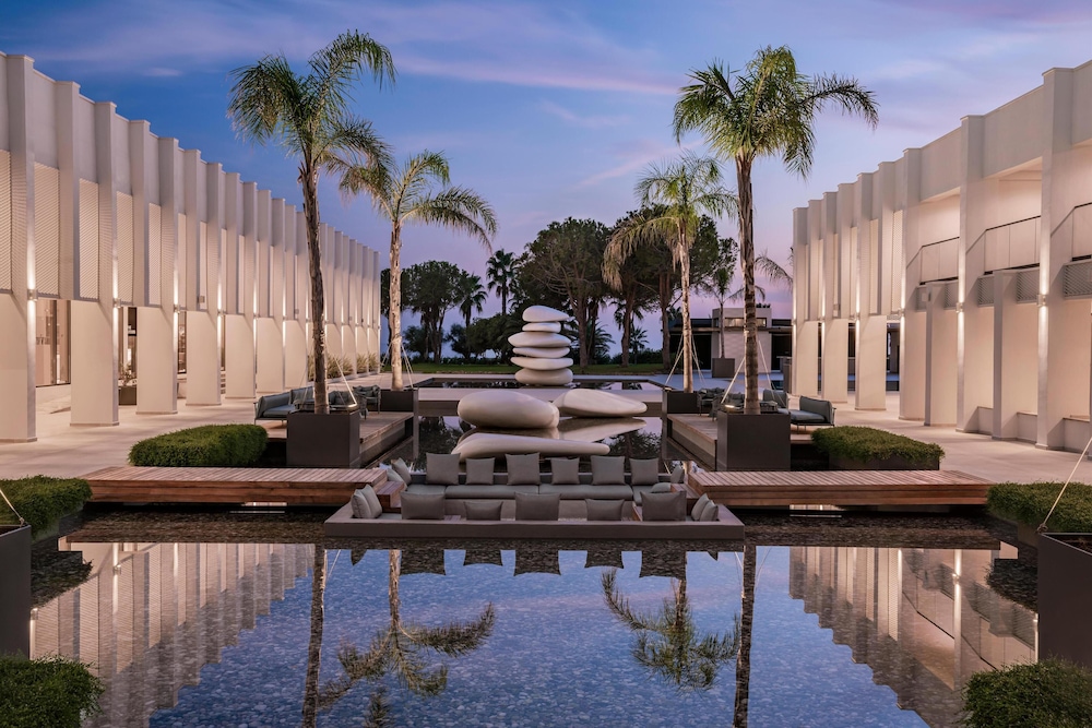 Paloma Finesse All Inclusive — Hotel building in Side