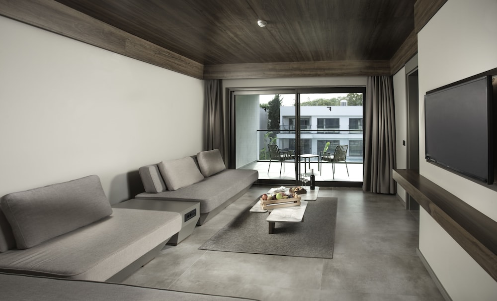 Paloma Finesse All Inclusive — Hotel rooms in Side