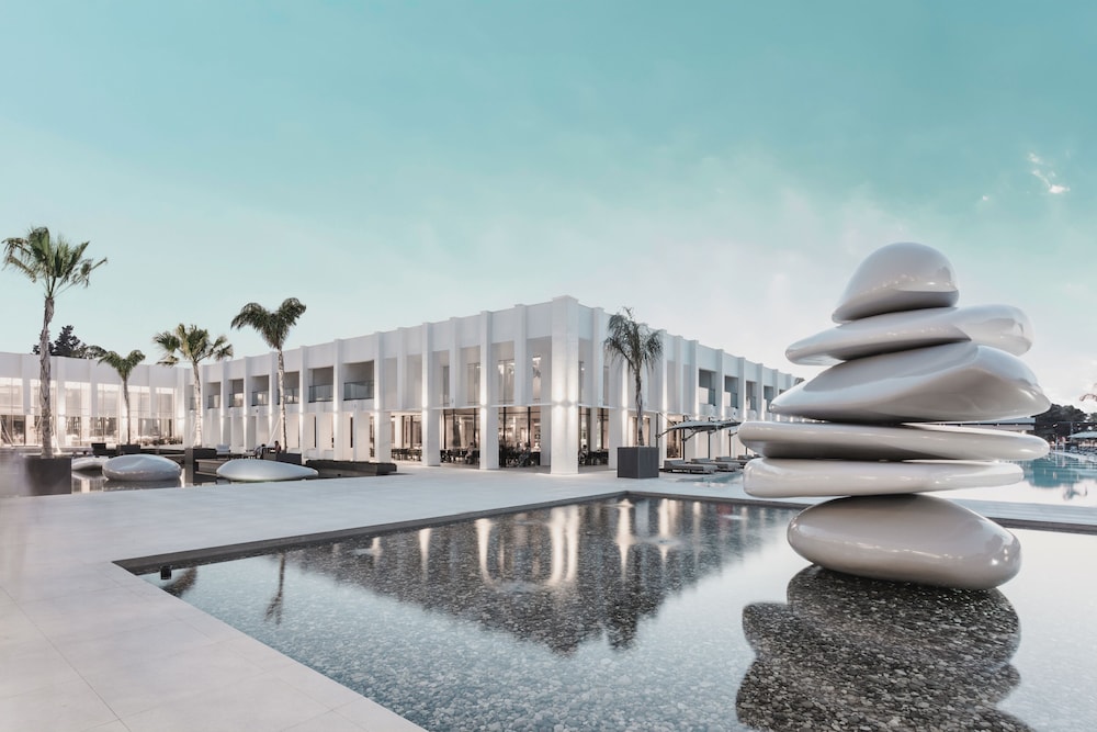 Paloma Finesse All Inclusive — Main photo in Side