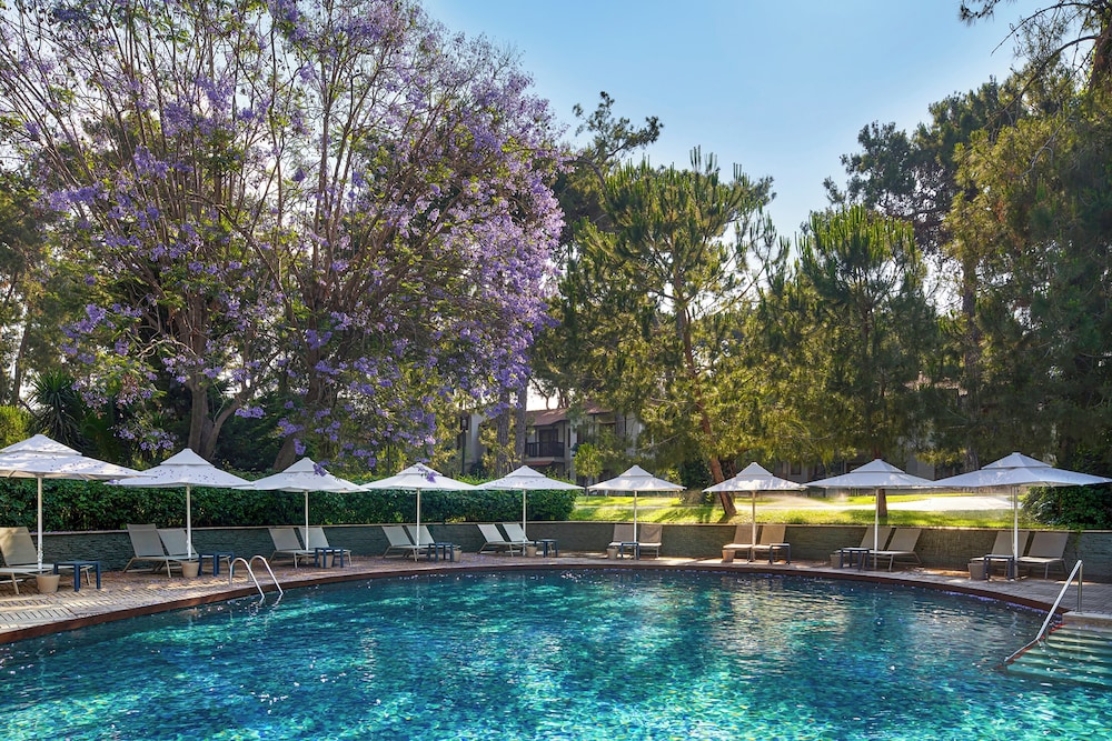 Voyage Sorgun — Swimming pool in Side