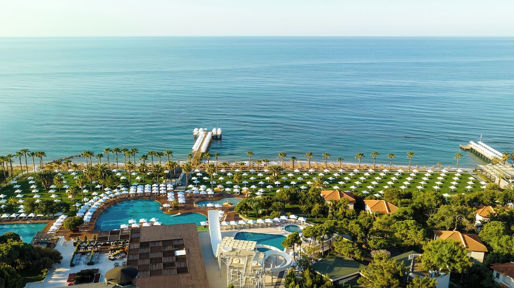 Voyage Sorgun — Beach in Side
