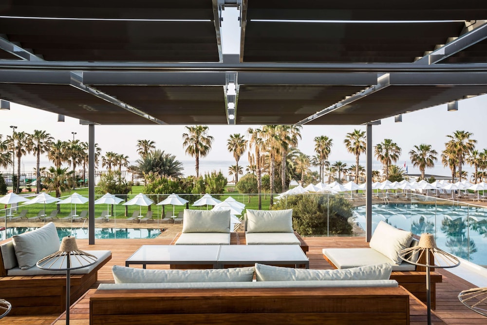 Voyage Sorgun — Swimming pool in Side