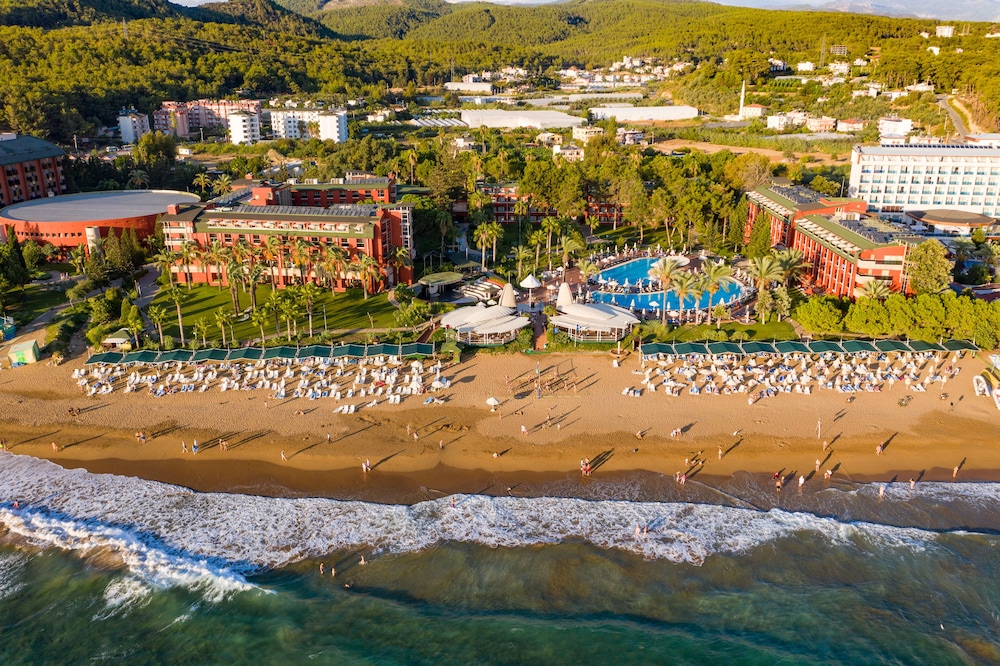 AQI Pegasos Club - All Inclusive — Beach in Avsallar