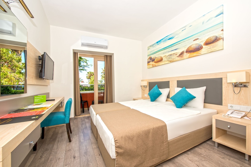 AQI Pegasos Club - All Inclusive — Hotel rooms in Avsallar