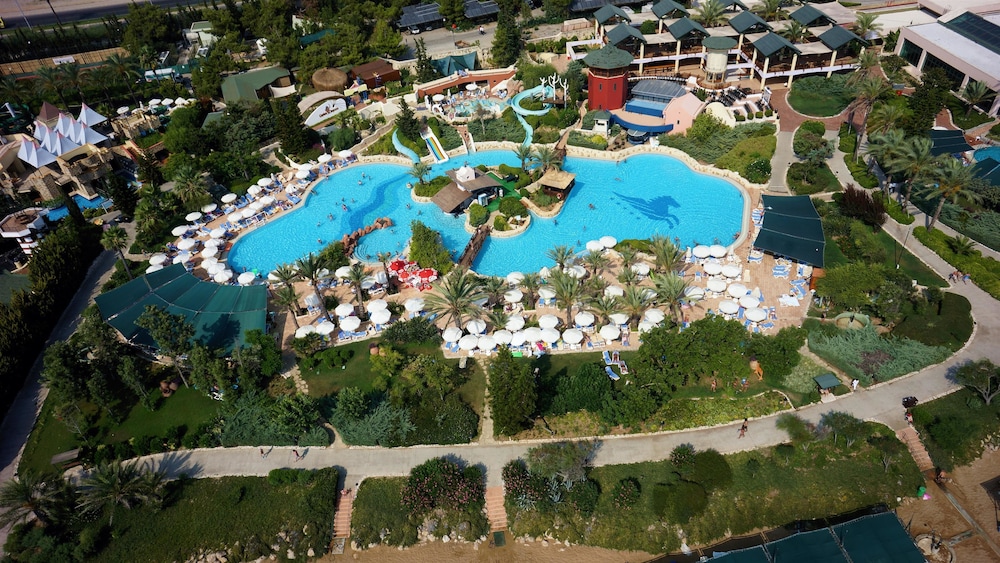 AQI Pegasos Club - All Inclusive — Swimming pool in Avsallar