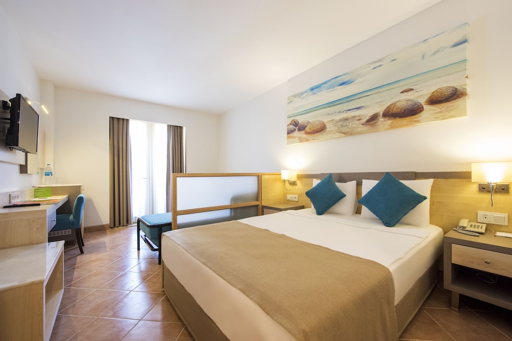 AQI Pegasos Club - All Inclusive — Hotel rooms in Avsallar