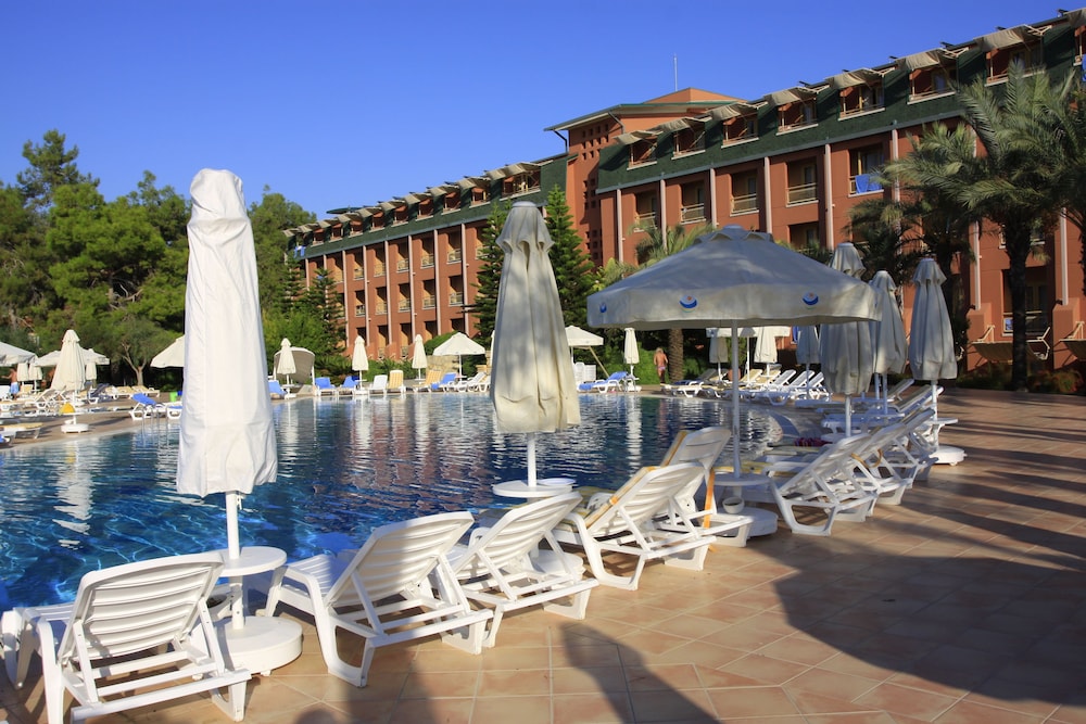 AQI Pegasos Club - All Inclusive — Swimming pool in Avsallar