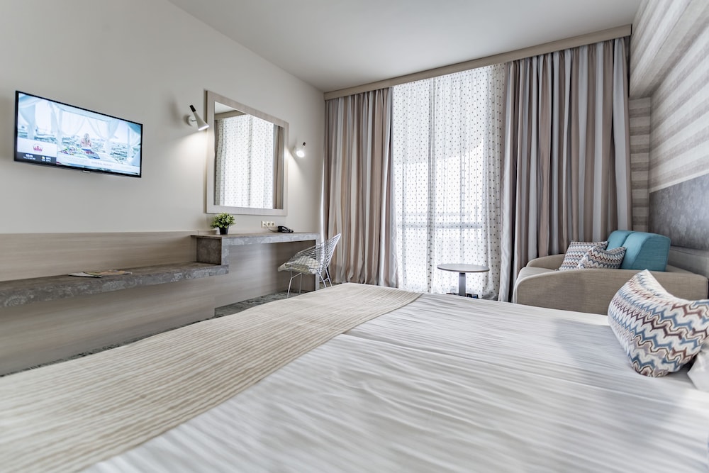 HI Hotels Imperial Resort – All Inclusive — View in Sunny Beach, Burgas Region