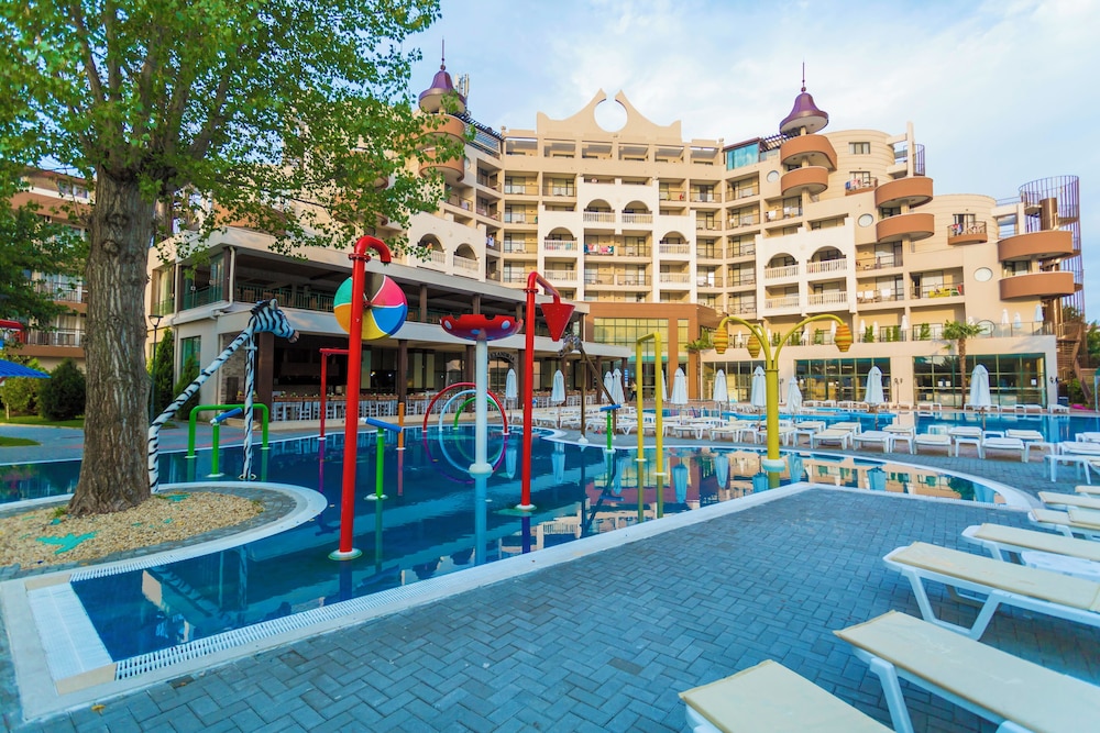 HI Hotels Imperial Resort – All Inclusive — Pool in Sunny Beach, Burgas Region