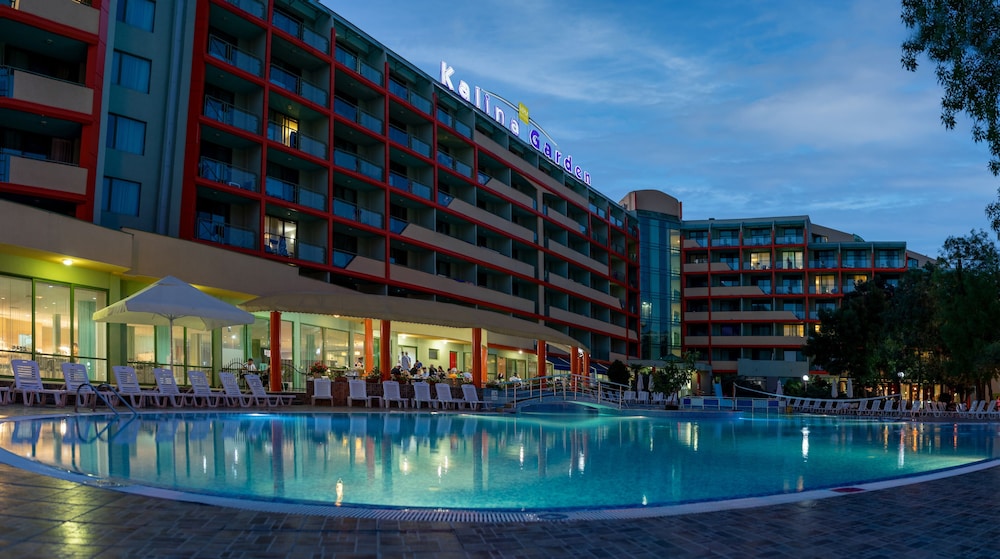 MPM Kalina Garden Hotel — Hotel building in Sunny Beach, Burgas Region