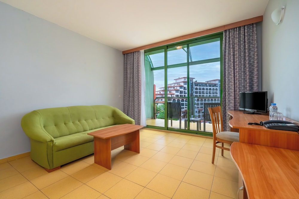 MPM Kalina Garden Hotel — Hotel rooms in Sunny Beach, Burgas Region
