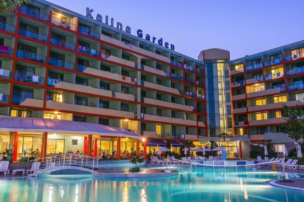 MPM Kalina Garden Hotel — Hotel building in Sunny Beach, Burgas Region