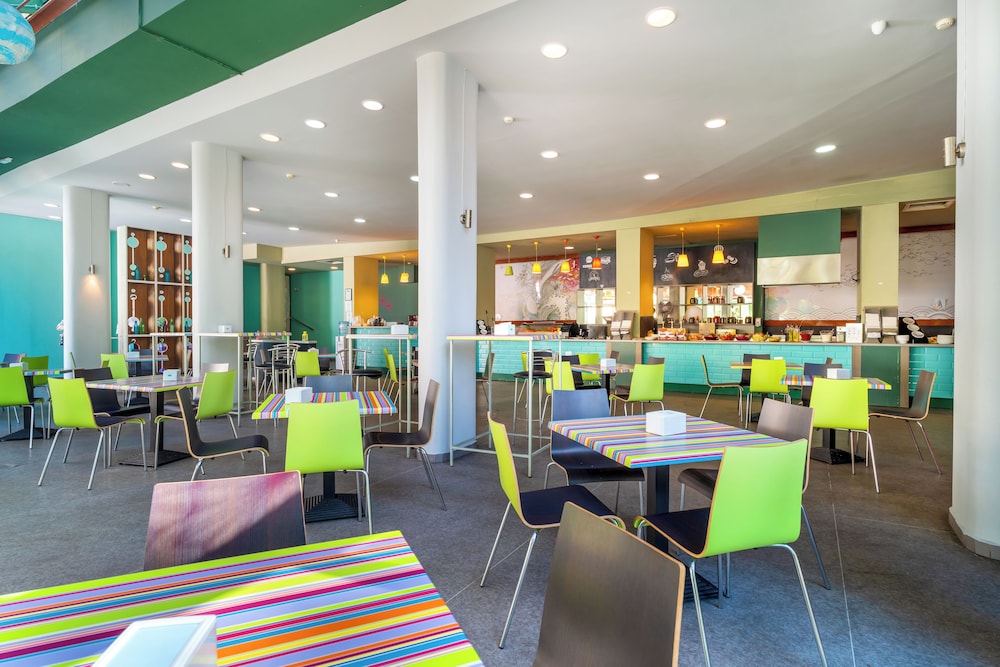 MPM Kalina Garden Hotel — Restaurant & bars in Sunny Beach, Burgas Region