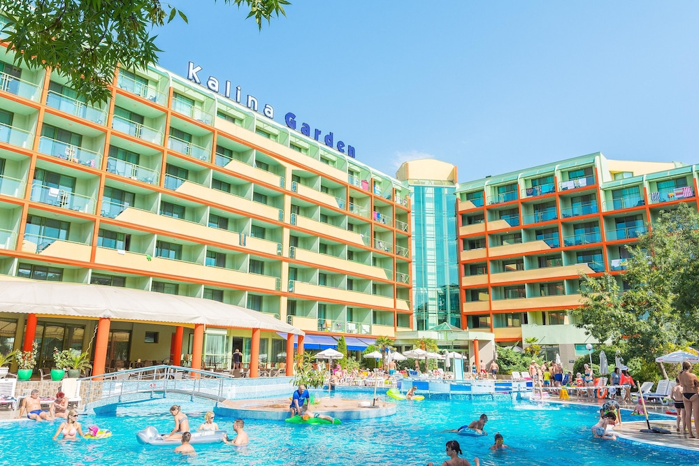 MPM Kalina Garden Hotel — Swimming pool in Sunny Beach, Burgas Region