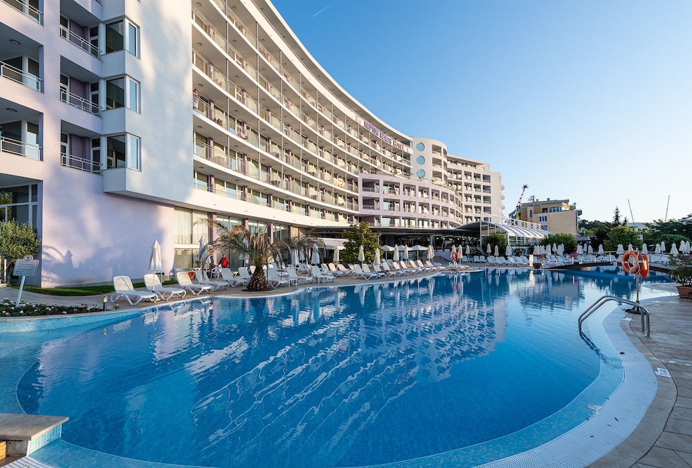 Sentido Hotel Neptun Beach - All inclusive — Swimming pool in Sunny Beach, Burgas Region