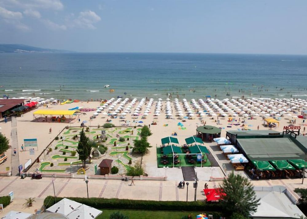 Sentido Hotel Neptun Beach - All inclusive — Beach in Sunny Beach, Burgas Region