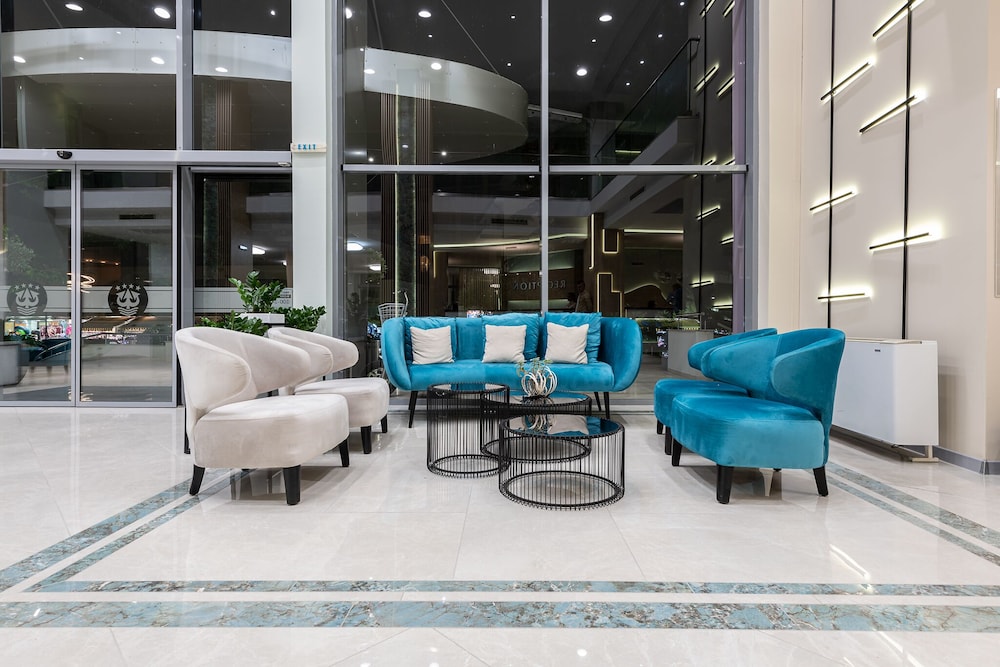 Sentido Hotel Neptun Beach - All inclusive — Hotel building in Sunny Beach, Burgas Region