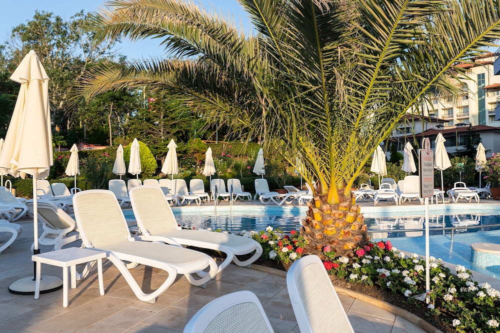 Sentido Hotel Neptun Beach - All inclusive — Swimming pool in Sunny Beach, Burgas Region