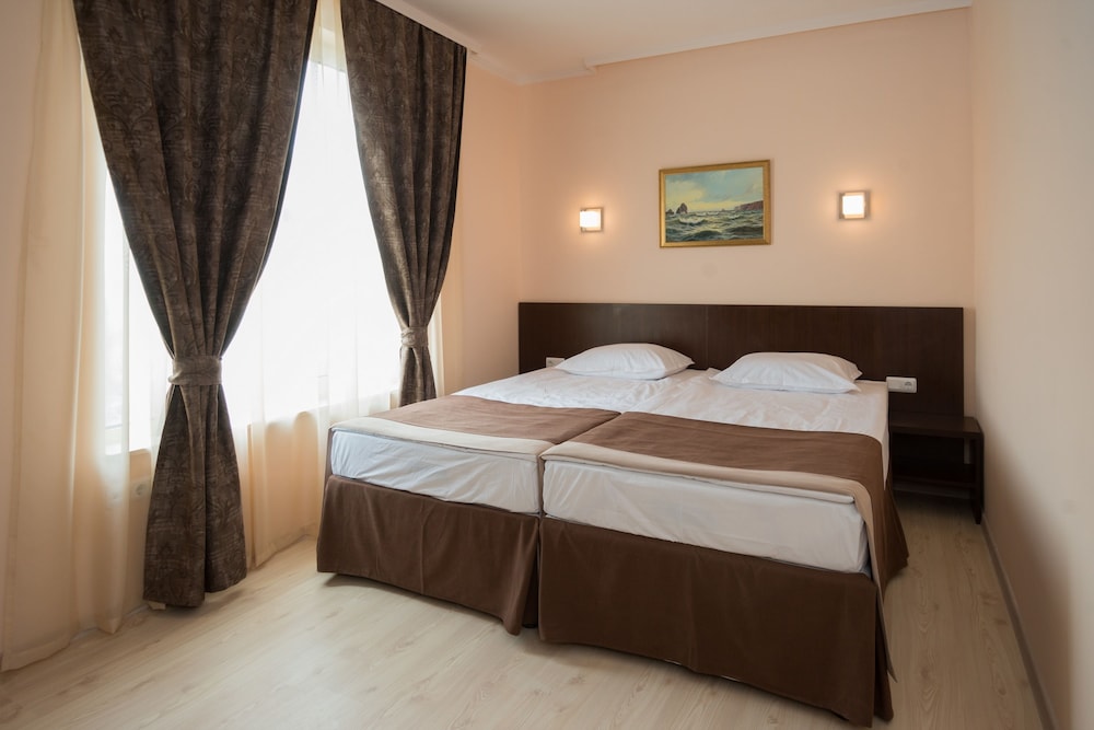 Rome Palace Deluxe — Hotel rooms in Sunny Beach, Burgas Region