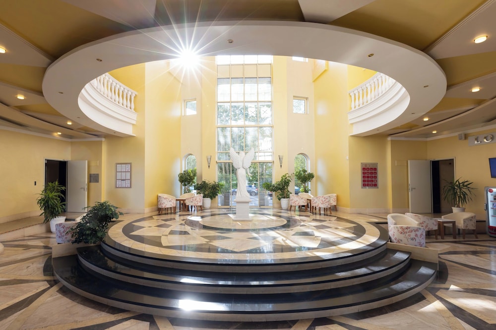 Rome Palace Deluxe — Hotel building in Sunny Beach, Burgas Region