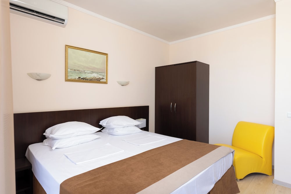 Rome Palace Deluxe — Hotel rooms in Sunny Beach, Burgas Region