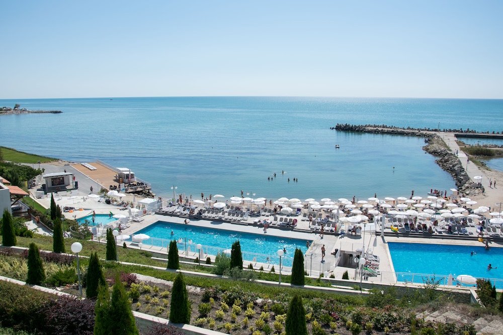 White Lagoon All Inclusive — Beach in Kavarna, Dobrich