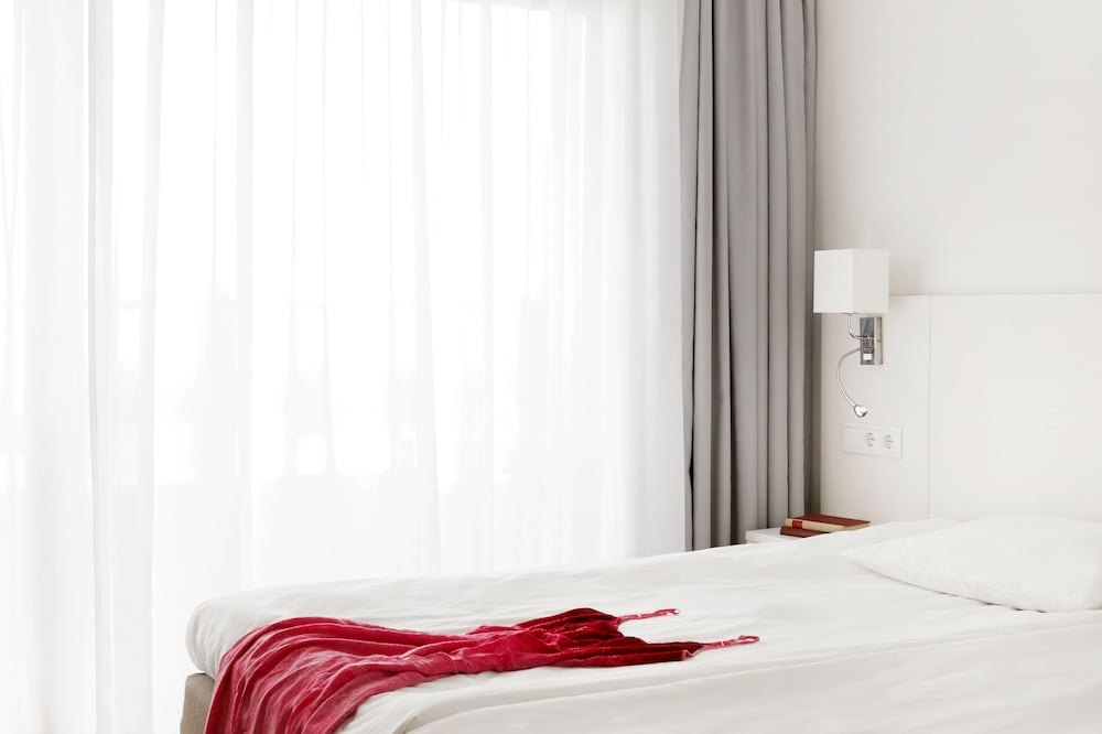 White Lagoon All Inclusive — Hotel rooms in Kavarna, Dobrich