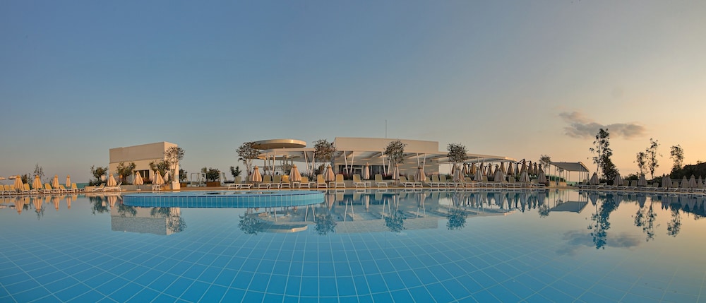White Lagoon All Inclusive — Swimming pool in Kavarna, Dobrich