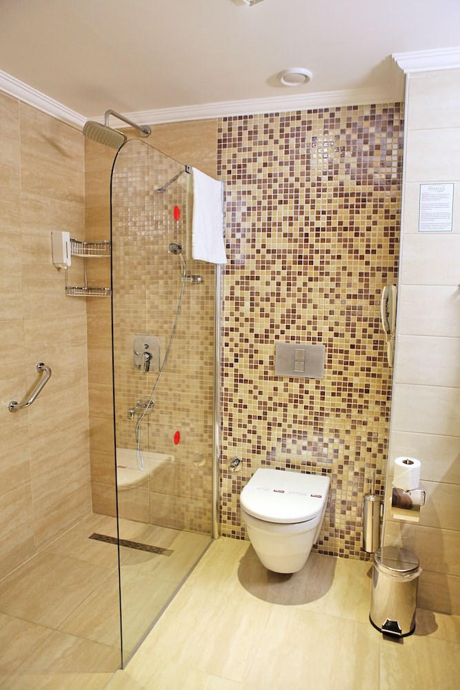 Dizalya Palm Garden - All Inclusive — Hotel rooms in Alanya