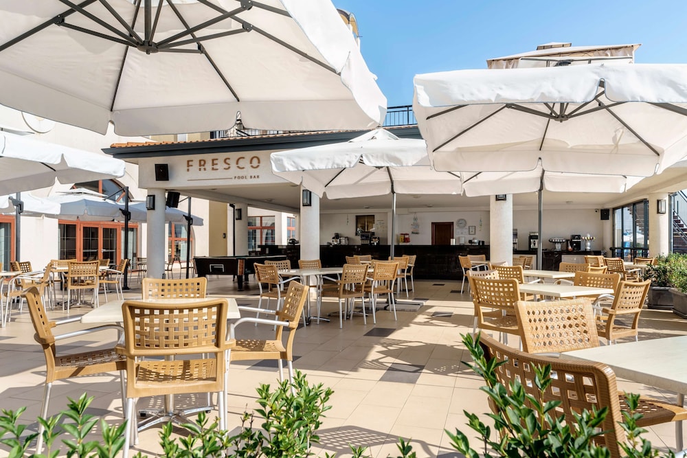 Alua Helios Bay- All Inclusive - Hyatt Inclusive Collection — Restaurant & bars in Obzor, Burgas Region