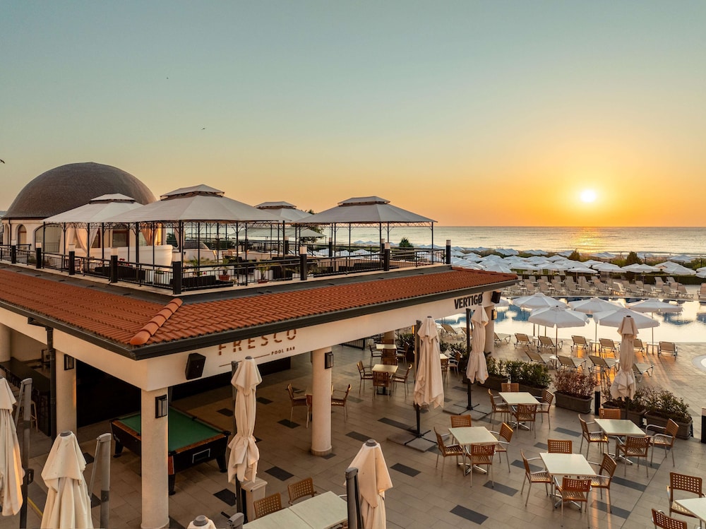 Alua Helios Bay- All Inclusive - Hyatt Inclusive Collection — Restaurant & bars in Obzor, Burgas Region
